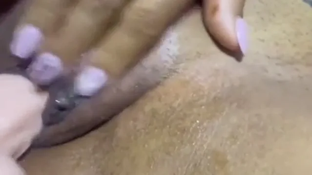 Vadia da Xoxota Carnuda em Masturbada