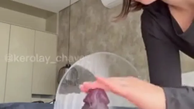 Huge Ass e Quality kerolay naked striptease